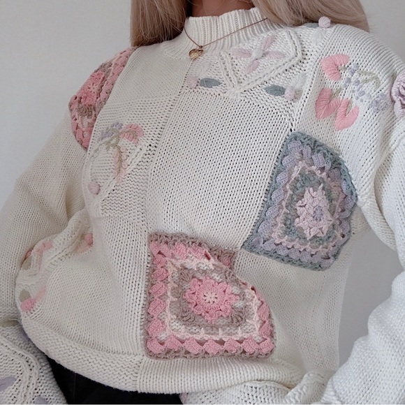 One of a kind Vintage 80s Embellished knit mock neck sweater - Picture 4 of 9